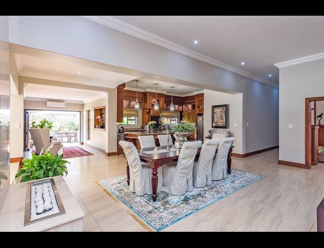 4 BEDROOM HOUSE FOR SALE IN MIDSTREAM ESTATE